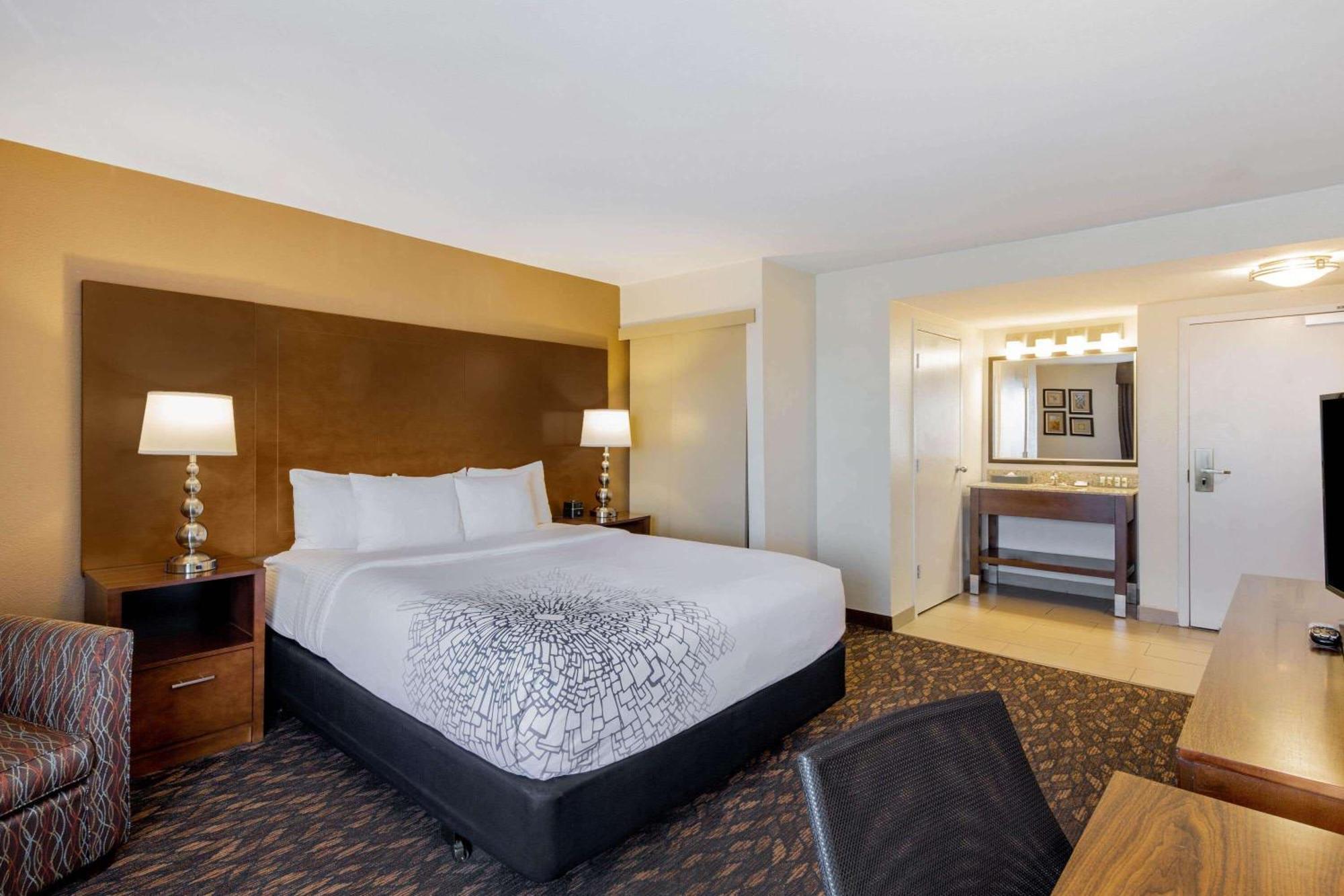 Hotel La Quinta By Wyndham Oakland - Hayward Exterior foto