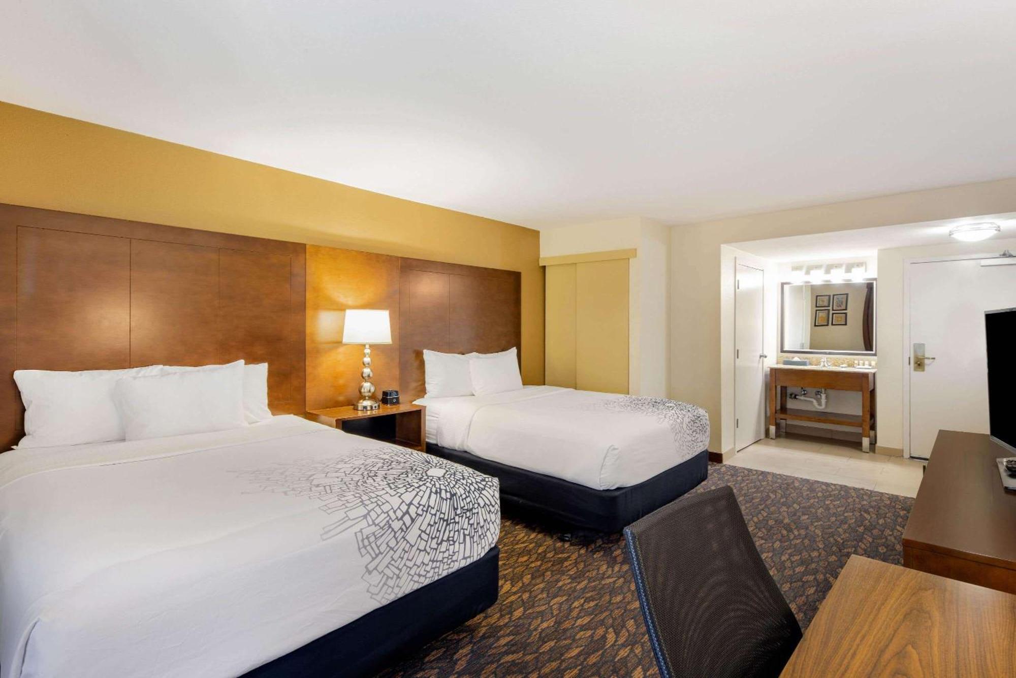 Hotel La Quinta By Wyndham Oakland - Hayward Exterior foto