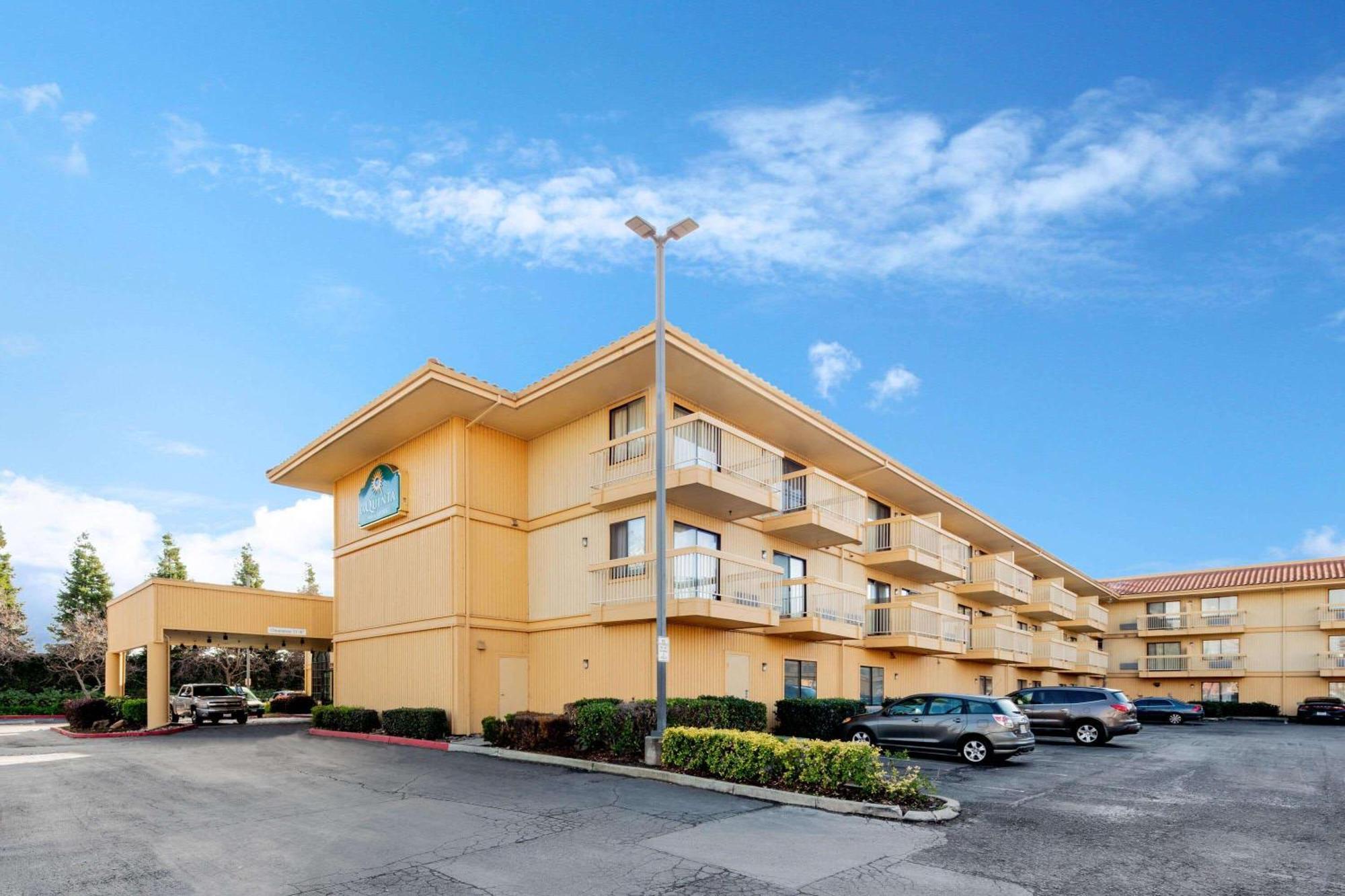 Hotel La Quinta By Wyndham Oakland - Hayward Exterior foto